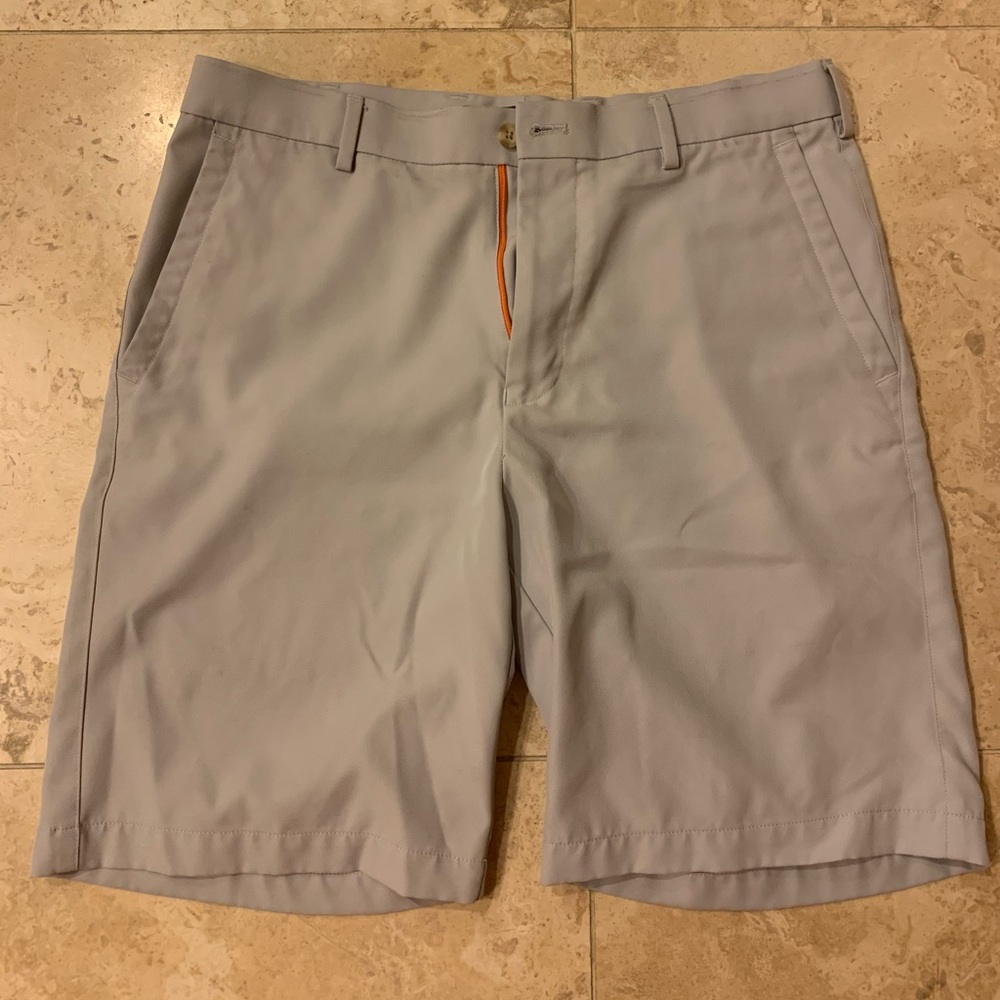 Peter Millar Crown Sport - London Fog - size 32